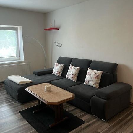 Apartman V Rodinnem Dome Jaromer Exterior photo